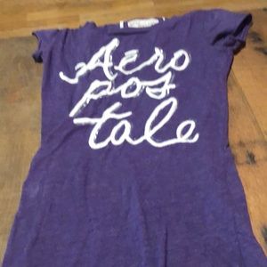Small Aeropostale purple tee